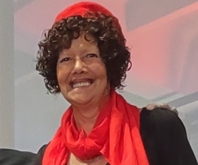 Alicia &Aacute;lvares Fabra
